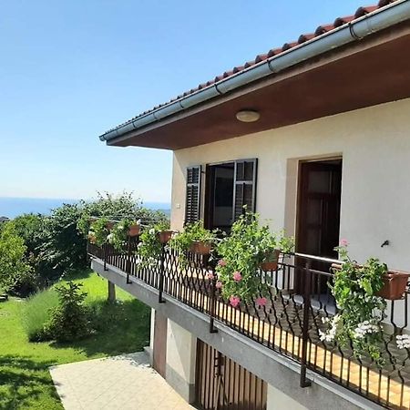 Apartment Perfect Sea View Lucija Esterno foto
