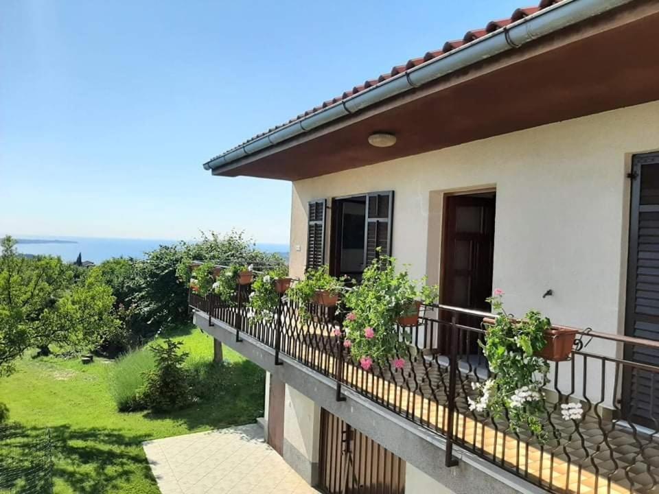 Apartment Perfect Sea View Lucija Esterno foto