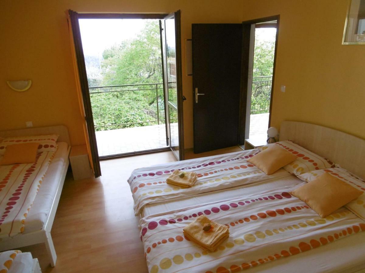 Apartment Perfect Sea View Lucija Esterno foto